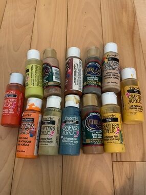 NWT Unopened DecoArt Acrylic Paint Lot